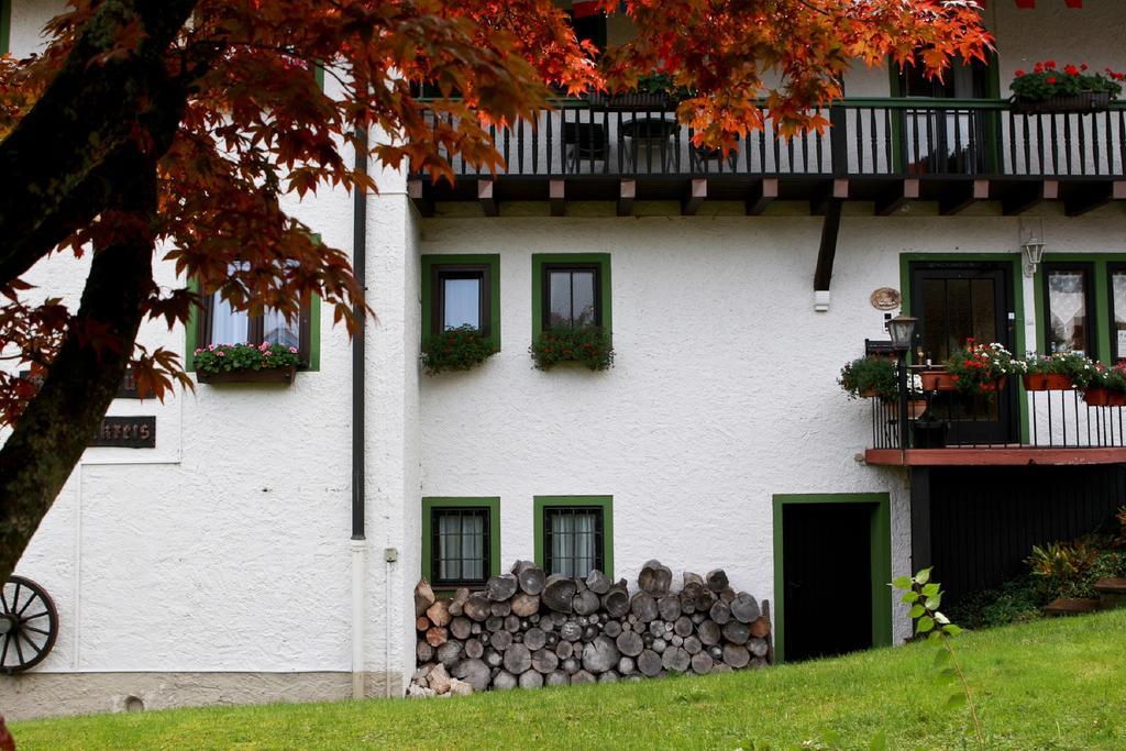 Ferienwohnungen Gaestehaus Sonnenkreis Ruhpolding Exterior foto